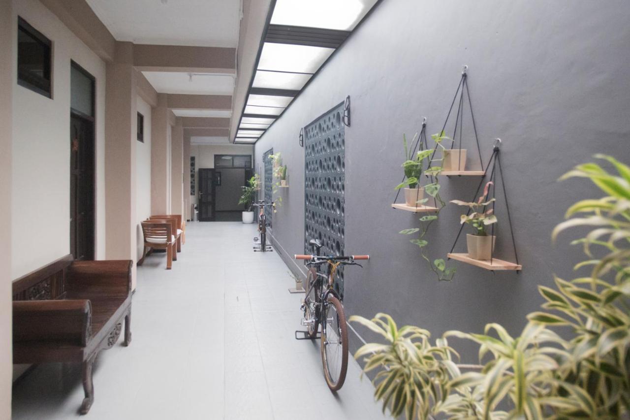 Hotel Galuh Anindita Yogyakarta Esterno foto