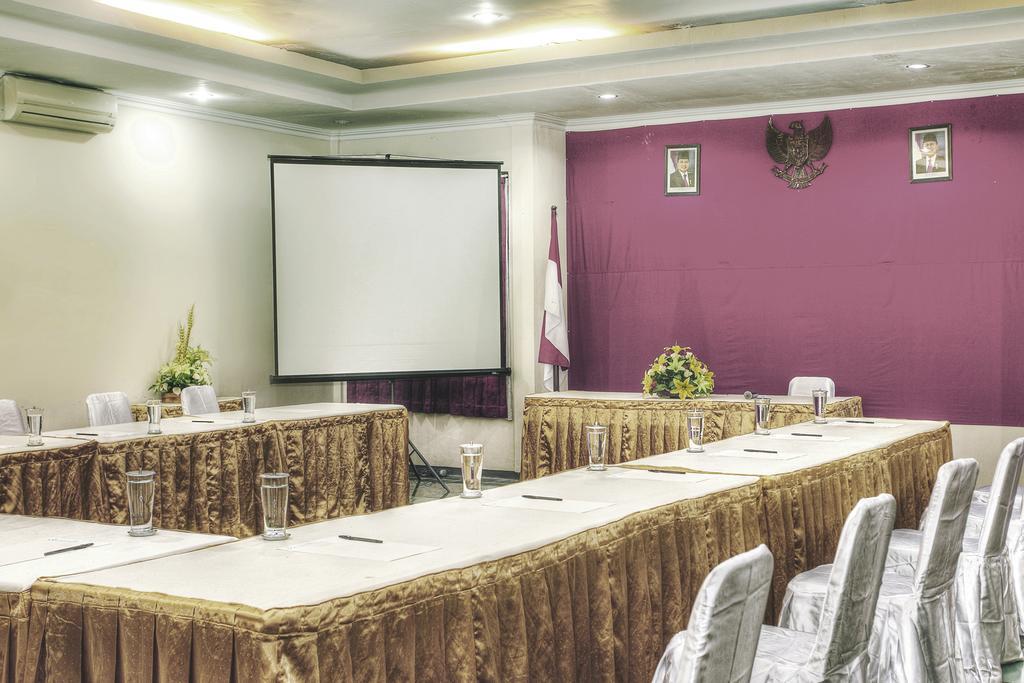 Hotel Galuh Anindita Yogyakarta Esterno foto